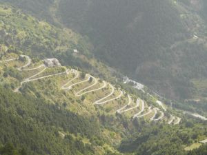 Xtrallusion photo library of independent, self-guided walking and sightseeing holidays in Italy. Pictures, images, photos and photographs taken along the way of this 1-day walking itinerary, to give you a visual impression of the day's walk.